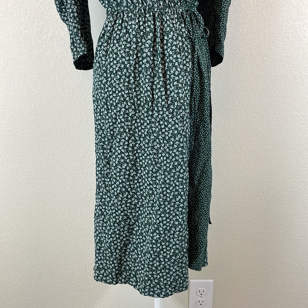 See by Chloe Elegant Green Wrap Dress Size 38 - Picture 4 of 9